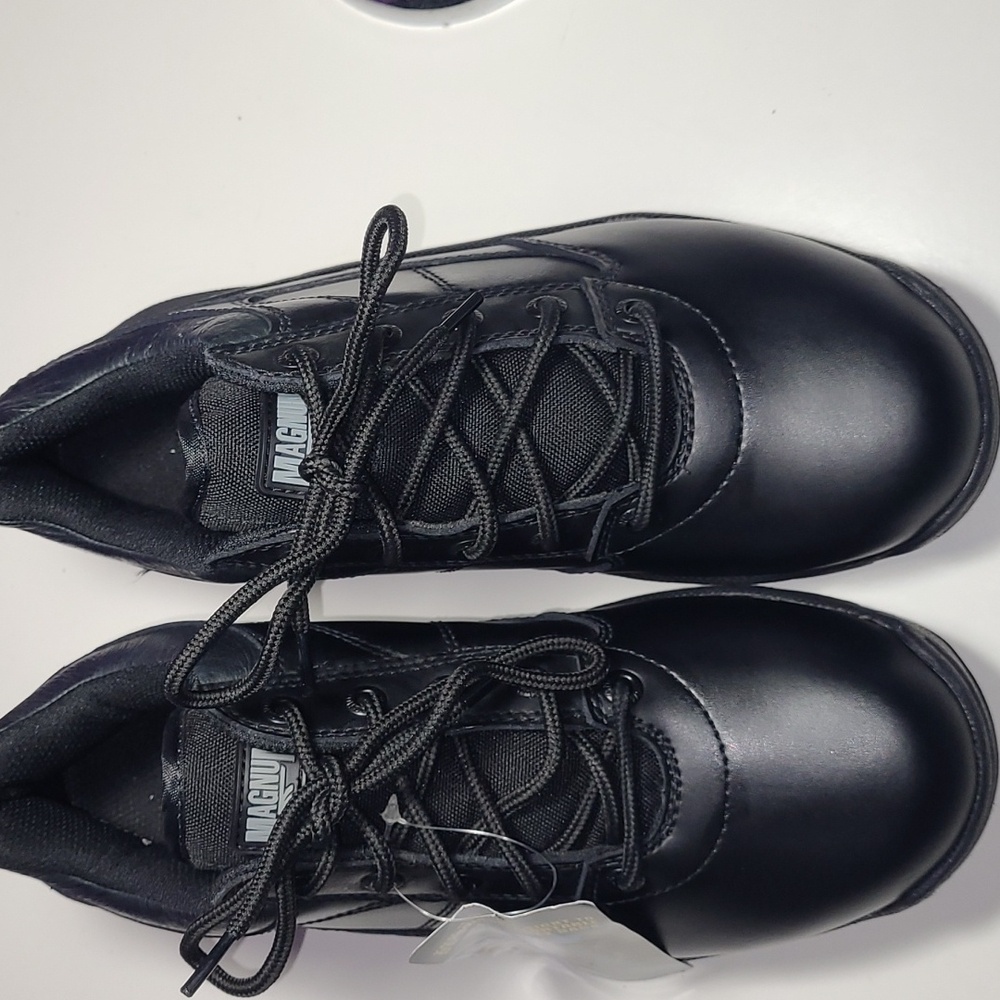 Magnum Men's 5230 Viper Low Black Leather SLIP Resistant Tactical Shoes size 7.5